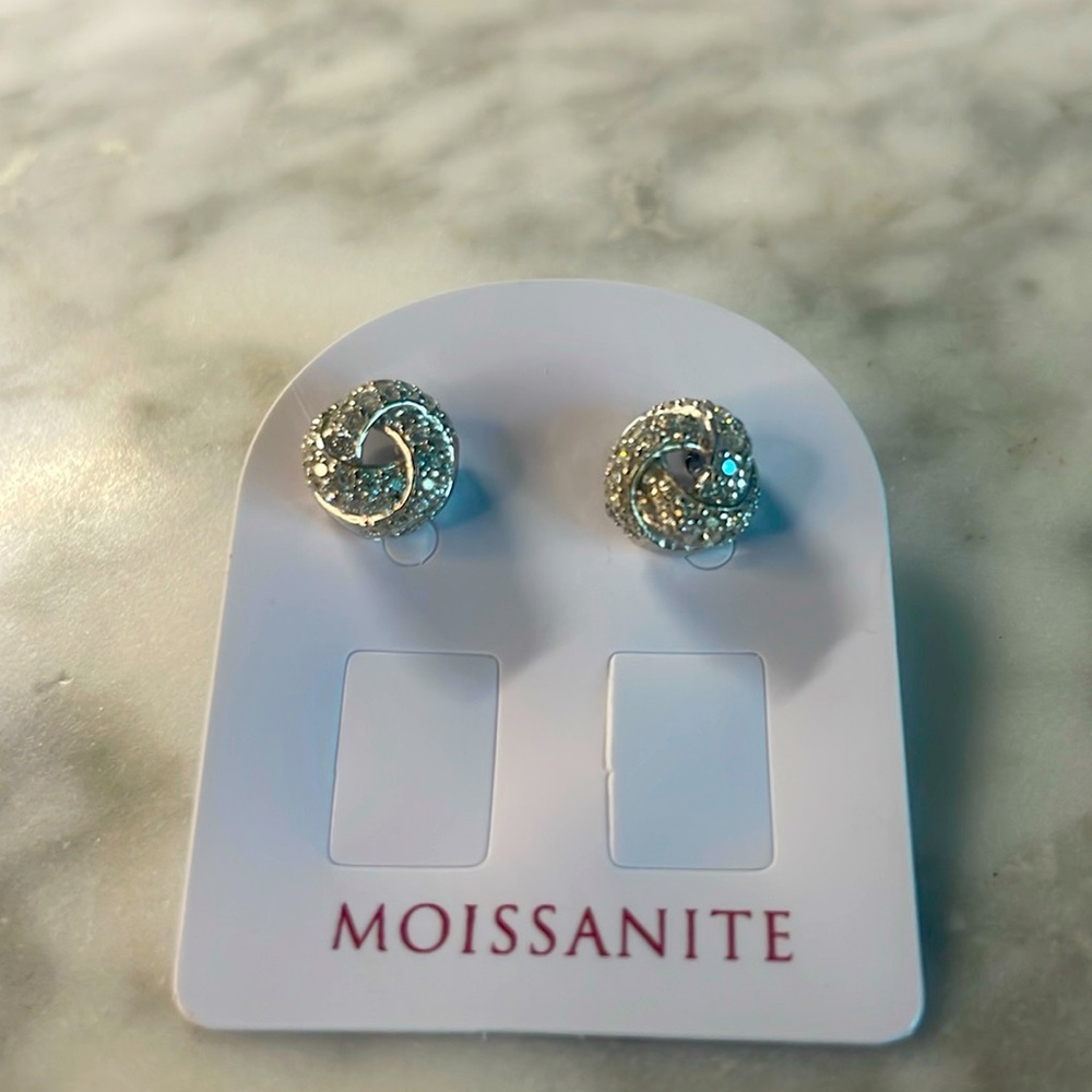 Moissanite Knott Stud Earrings 925 Sterling Silver